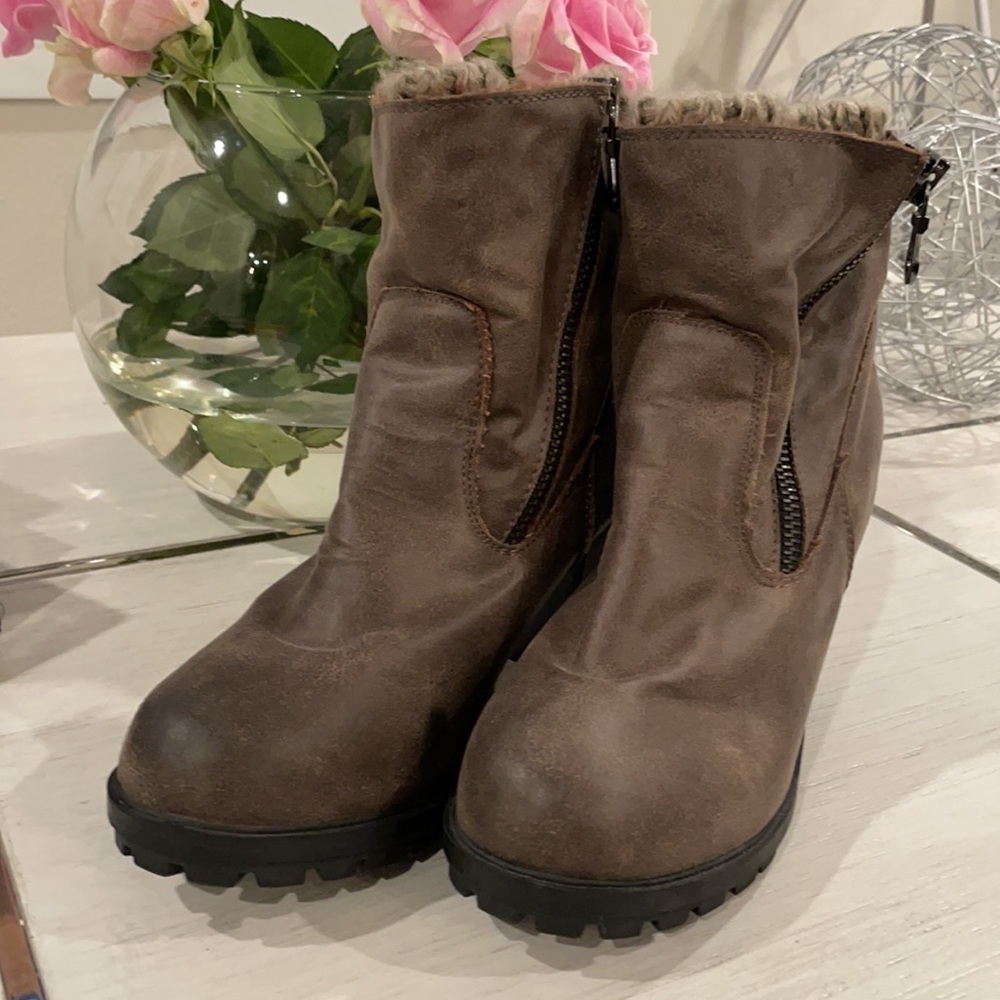 Sweater Ankle Boots - Picture 2 of 7
